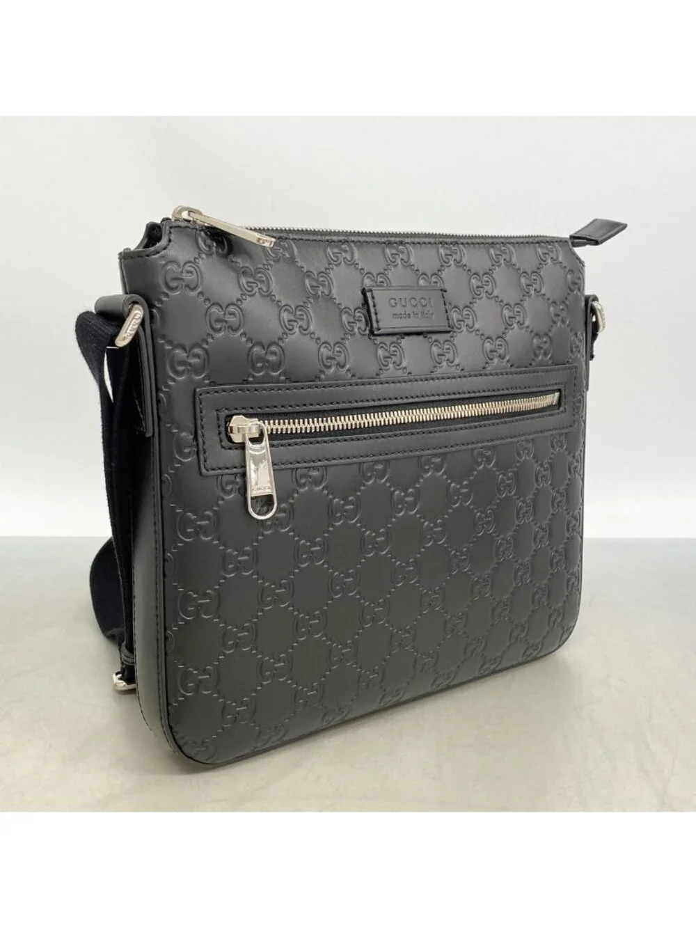 Gucci Shoulder Bag Guccissima Leather Black Silver